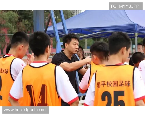 对话杨静：回顾她的排球生涯与成长历程的精彩瞬间